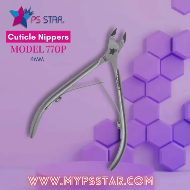 ✨ Introducing Ps Star model 770P ✨
The cuticle nipper your hands and feet have been waiting for. With 4 mm precision cutting and an ergonomic, lightweight design, it's perfect for both manicure and pedicure! 👐🦶✅ Stainless steel with cobalt alloy = professional durability & sharpness.
💎 Ultra-smooth and safe cutting for flawless results without skin damage.
🎯 Balanced design: comfort and control in every use.👉 Give your clients the Ps Star experience they deserve.
What manicure or pedicure look will you create first?
.✨ Descubre el modelo 770P de Ps Star ✨
La herramienta que tus manos y pies estaban esperando: corta cutículas con precisión de 4 mm, ¡con diseño ergonómico y liviano lo hace ideal para manicura y pedicura! 👐🦶✅ Acero inoxidable con aleación de cobalto = durabilidad y filo profesional.
💎 Corte ultra suave y seguro, para resultados impecables sin dañar la piel.
🎯 Diseño balanceado: comodidad y control en cada uso.👉 Dale a tus clientes la experiencia Ps Star que merecen.
¿Cuál será tu primer diseño con este aliado?
.
#manicurepedicure #cuticlenipper #psstarfan #nailtech #nailtools
